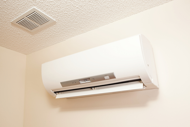 How To Decide: Ductless Versus Central Air Conditioning