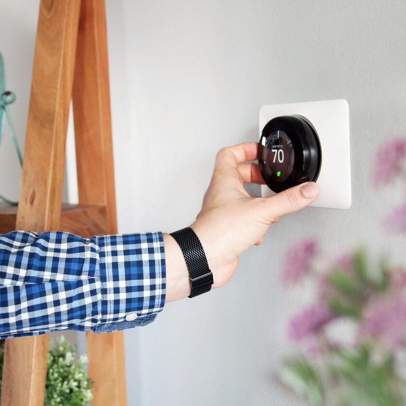 Recommended Thermostat Settings For Summer and Winter In San Diego